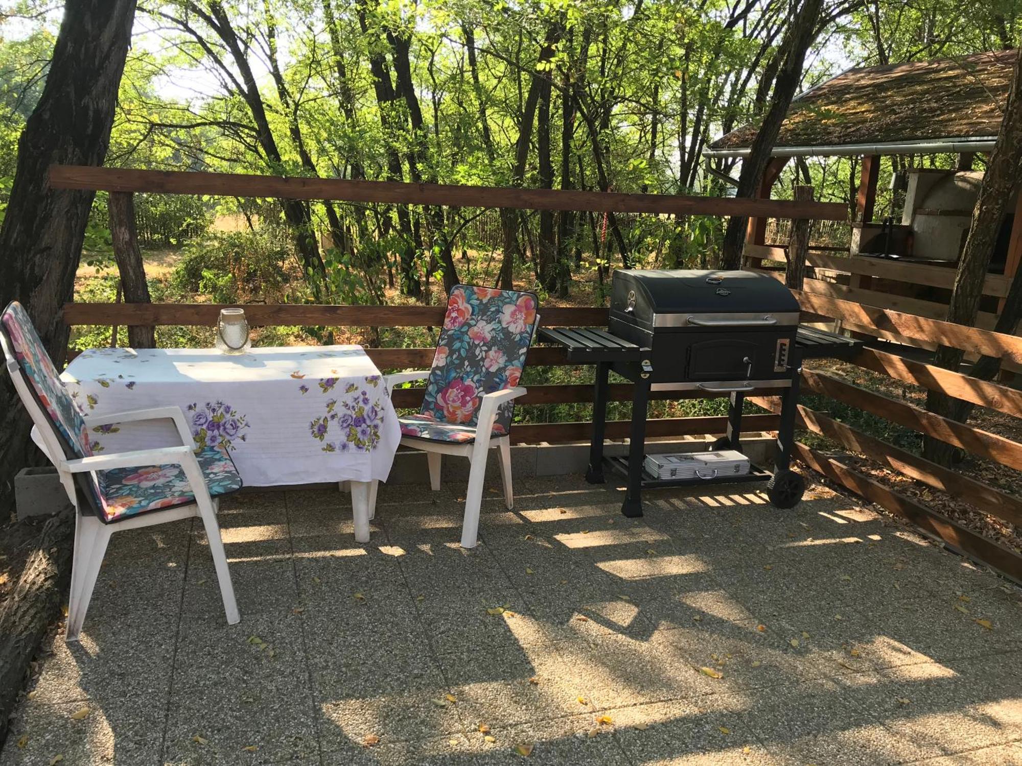 Aparthotel Tornacos Tanya Vendeghaz*** Es Gasztroporta à Kiskunmajsa Extérieur photo